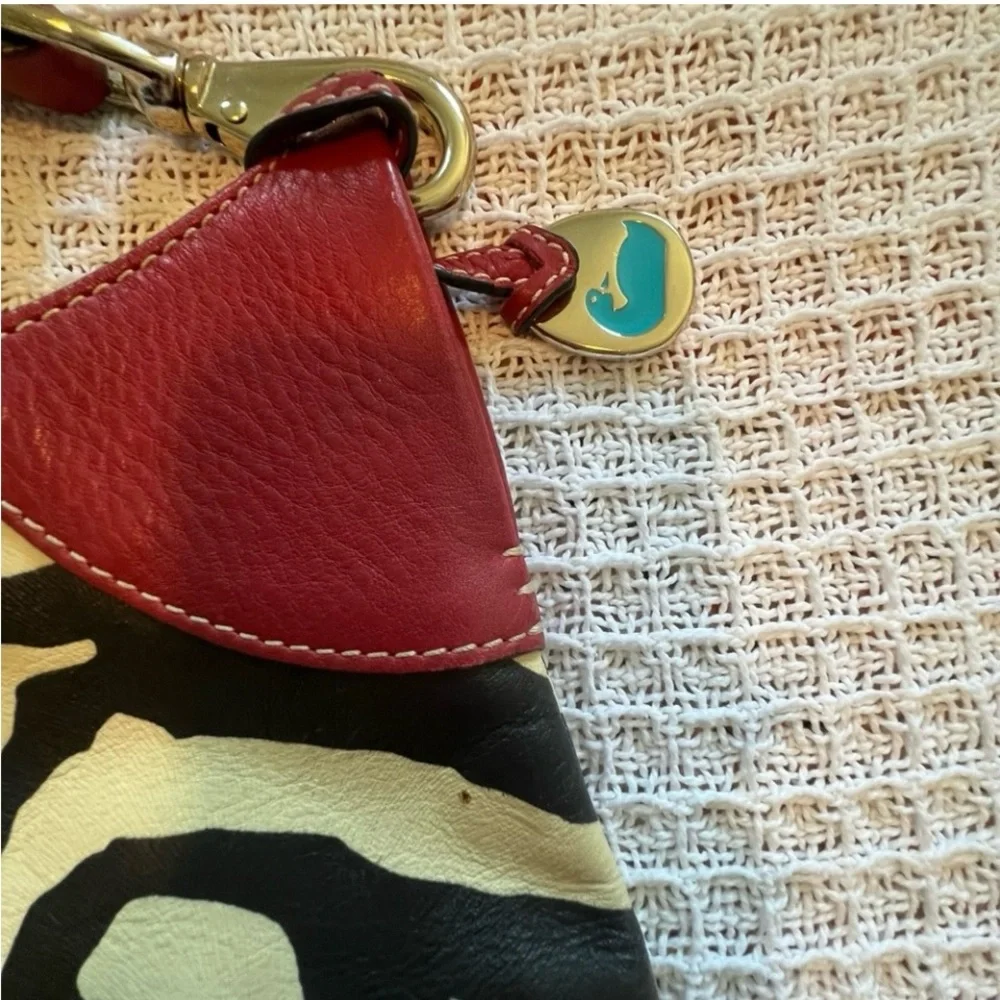 Vintage Dooney & Bourke Black and Cream Shoulder Bag with Zebra Print - Picture 9 of 14